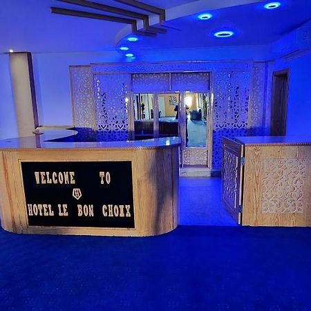 Hotel Le Bon Choix Nouadhibou Esterno foto